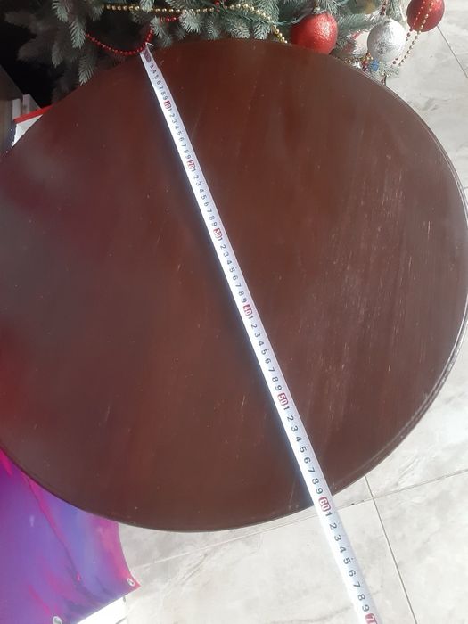 Круглый деревянный кофейный стол