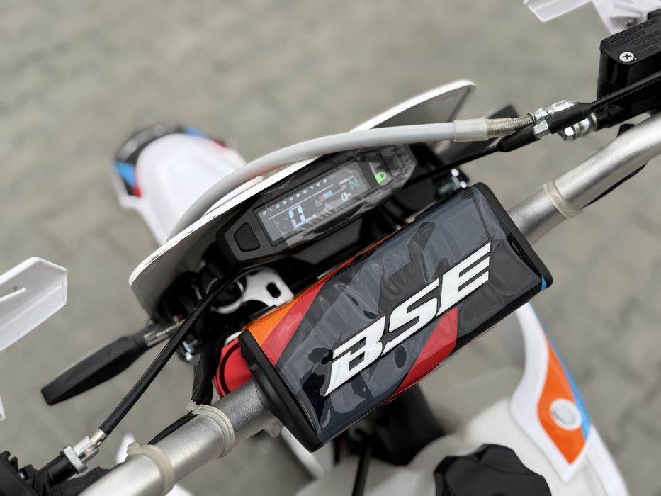 NEW BSE J3 Enduro (300см3/175FMM)