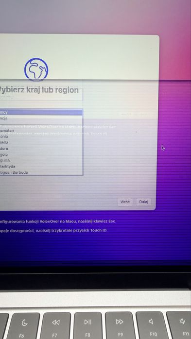 MacBook air M2  8/256