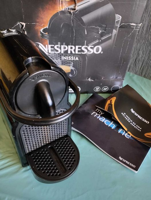 Maquina café Nespresso Inissia DeLonghi