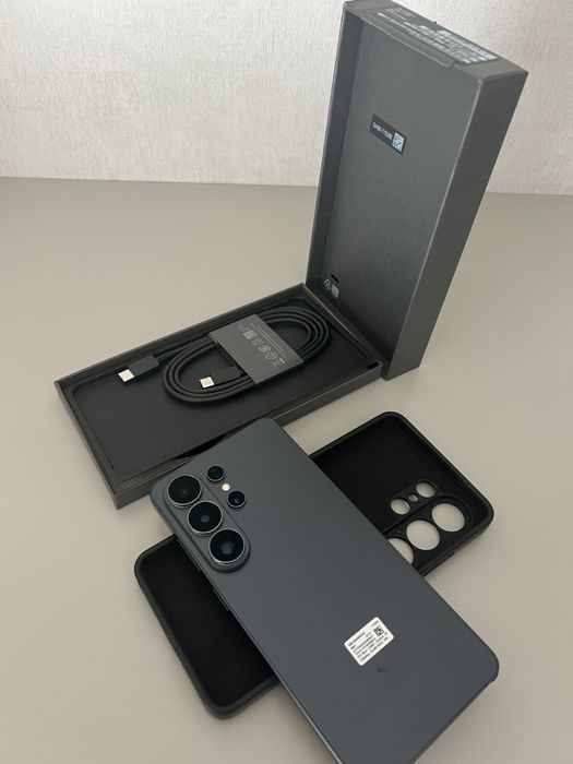 Samsung S26 Ultra 512GB novo / troca iphone 16 ou 17 max pro 512