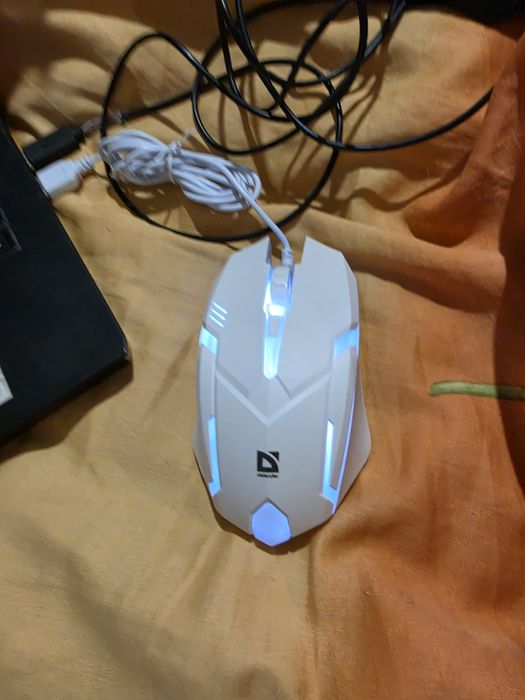 Комп'ютерна мишка Defender Cyber MB-560L