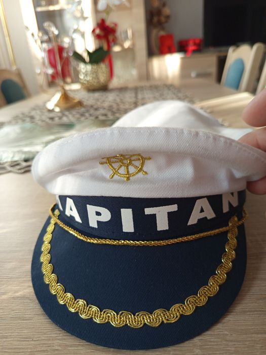 Czapka kapitana statku