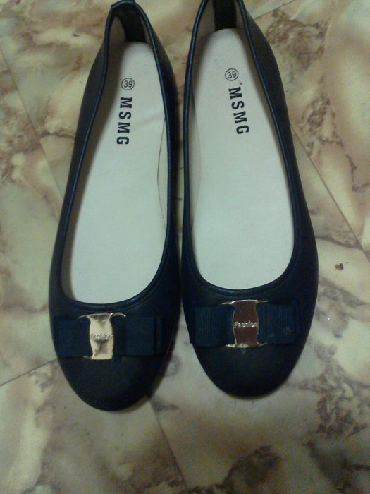 1. Nowe baleriny  damskie rozmiar 39