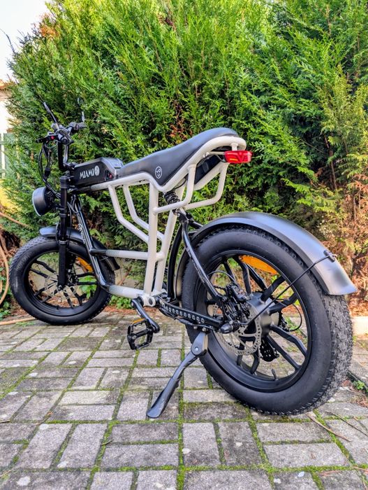 Bicicleta elétrica estilo Moto YOUIN Miami (só 10Km uso)