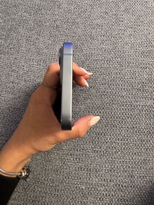 Iphone 14 niebieski 256 GB
