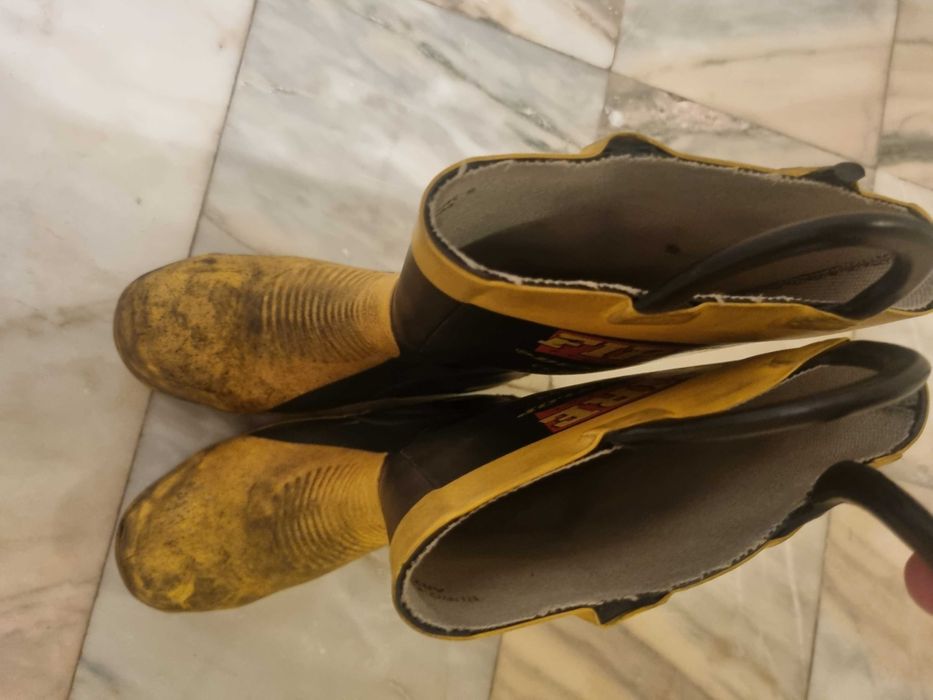 Botas DUNLOP usadas de incêndios estruturais - Bombeiros