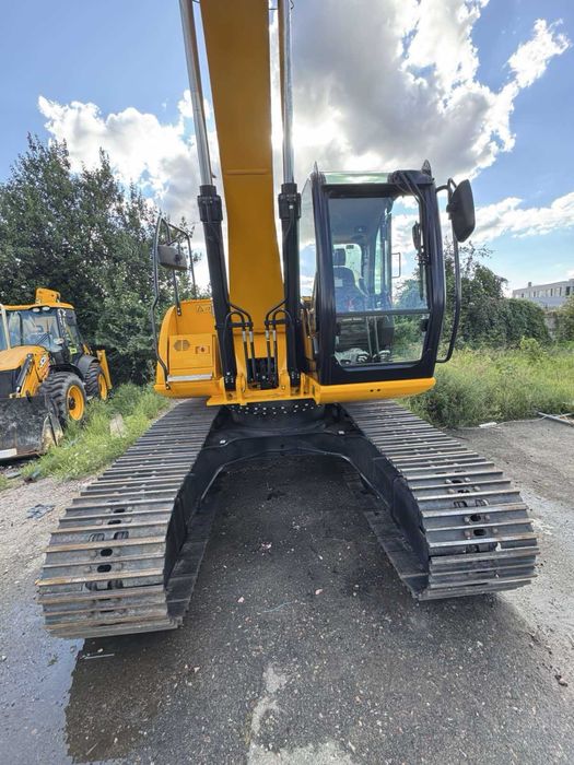Гусеничний екскаватор JCB JS220NLC — новий, 2021 рік