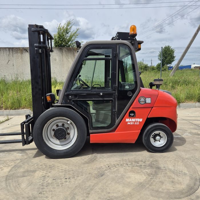 Навантажувач MANITOU 2,5 тон 2017р.