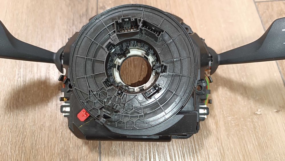 Подрулевой шлейф №48 BMW 5 F10 переключатель дворников поворотник БМВ