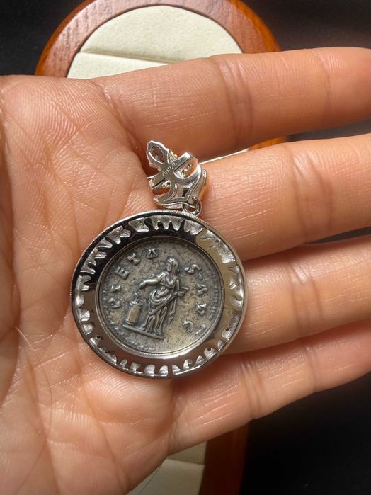 Pendentes em Prata 925 - Estilo Vintage e Moeda Antiga | Sterling Silver Pendants