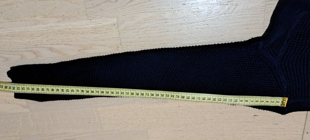 Sweter chłopięcy Gap rozm 152.