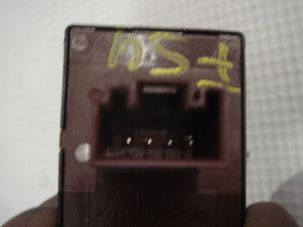Interruptor Elevador Vidros Fr Dto Seat Leon (1P1)