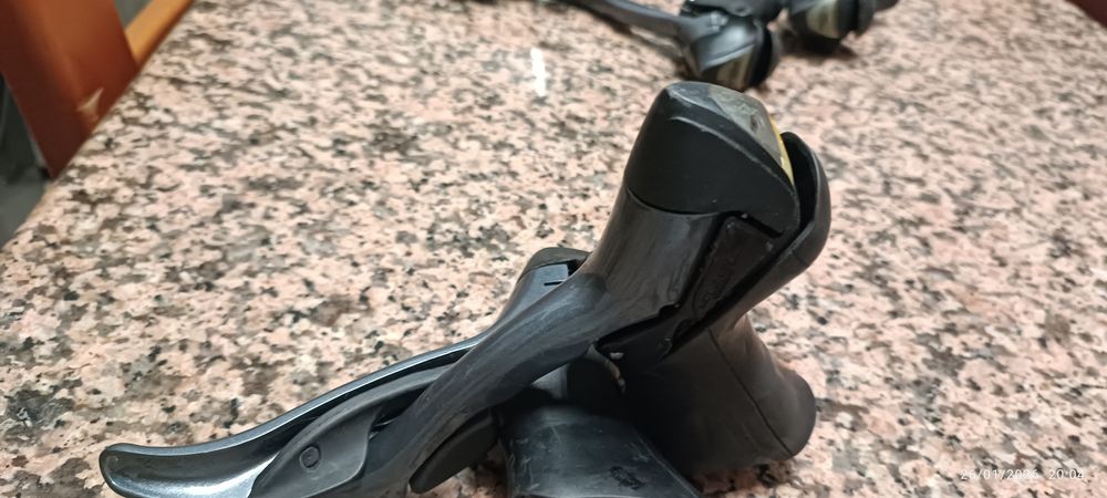 Manetes Shimano claris