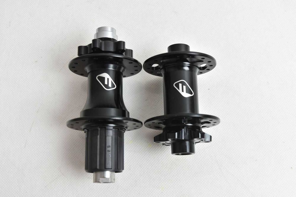 NIEUŻYWANE piasty FORMULA disc 12x142mm / 15x100mm ! 32ot. ! komplet !