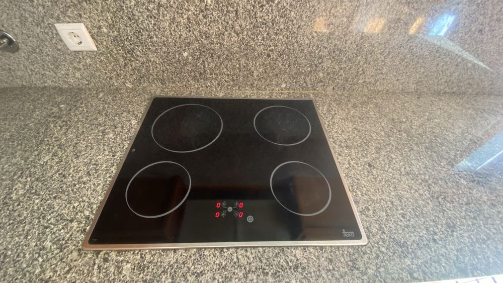 Vendo cozinha em bom eatafo geral