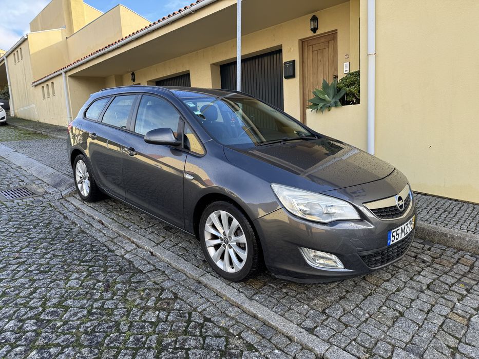 Opel Astra Sport Tourer 1.3 CDTI Cosmo