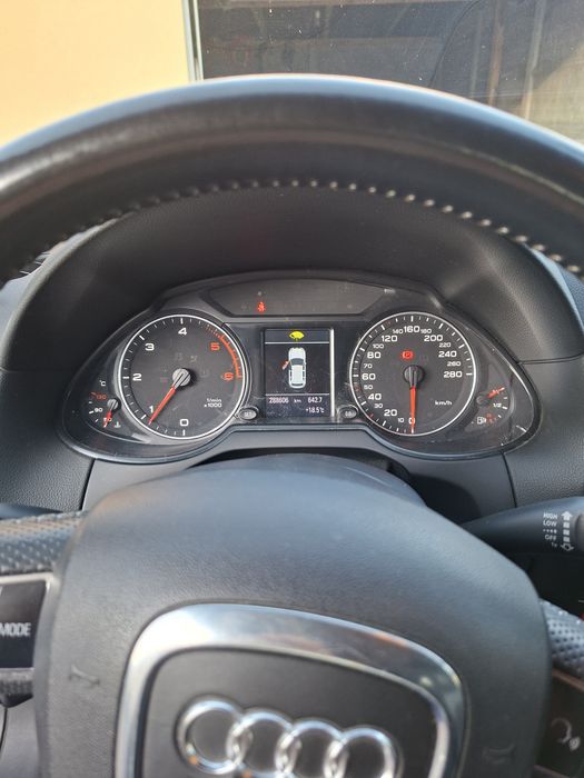 Sprzedam Audi Q5 S-line Quattro