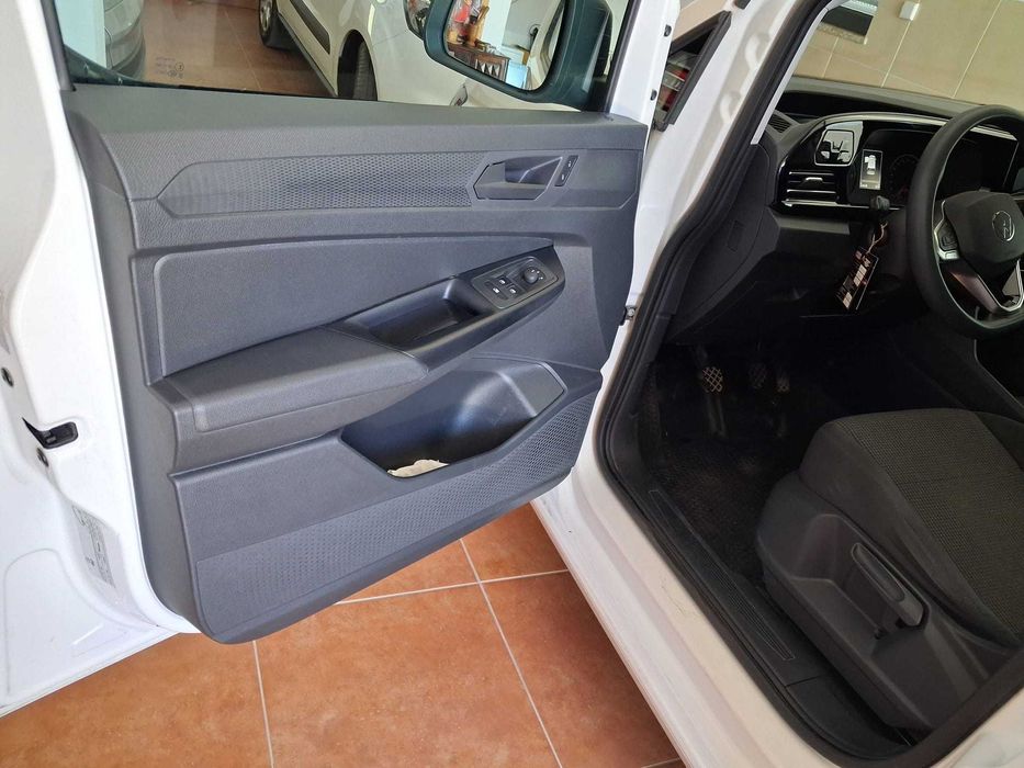 VW Caddy Cargo 2.0 TDI 2022 | Nacional | Como Nova (Apenas 125000 km)