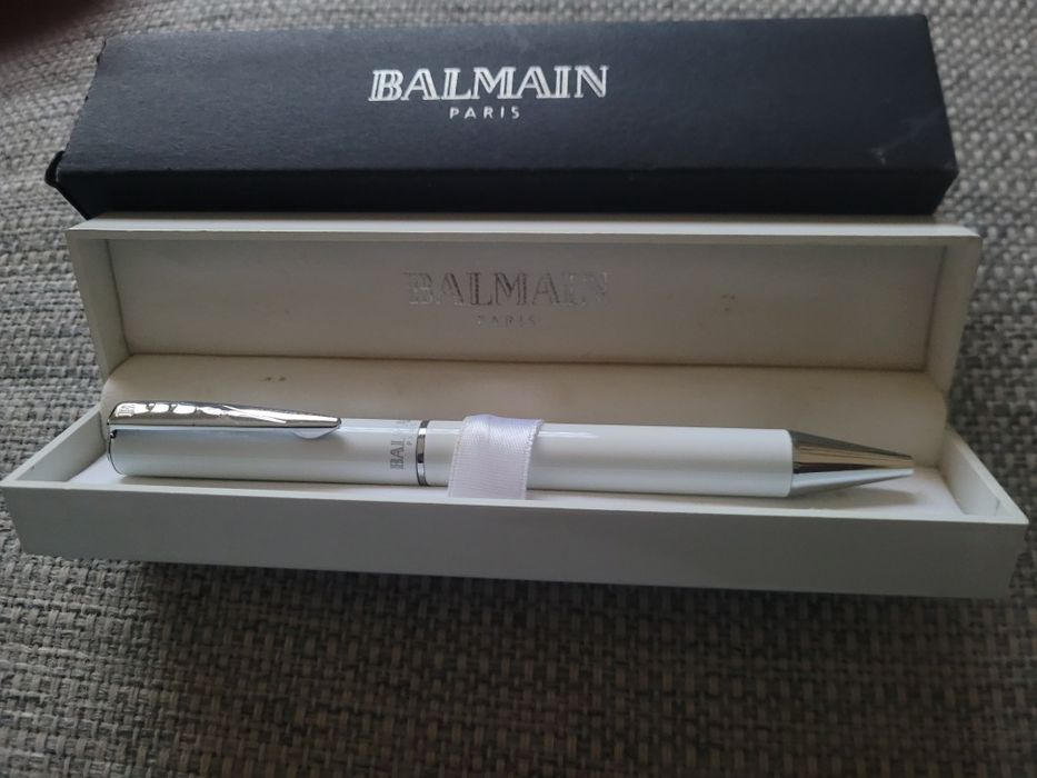 Caneta Balmain Paris