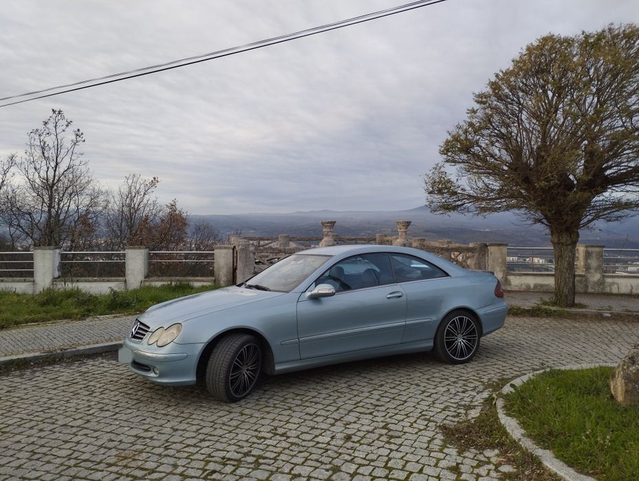Mercedes CLK 270 CDI foto 2