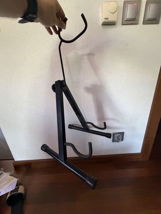 Stojak na gitare