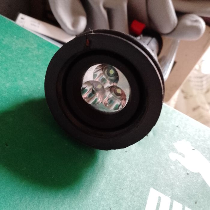 Овоскоп для просвіти яйця