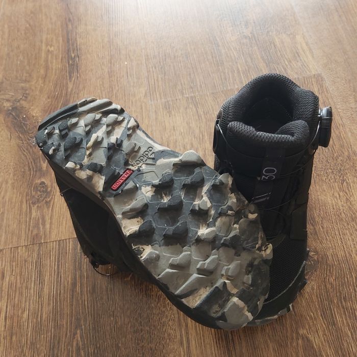 Buty dziecięce Adidas Traxion rozm 28