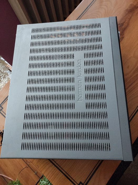 Amplituner harman kardon avr 130