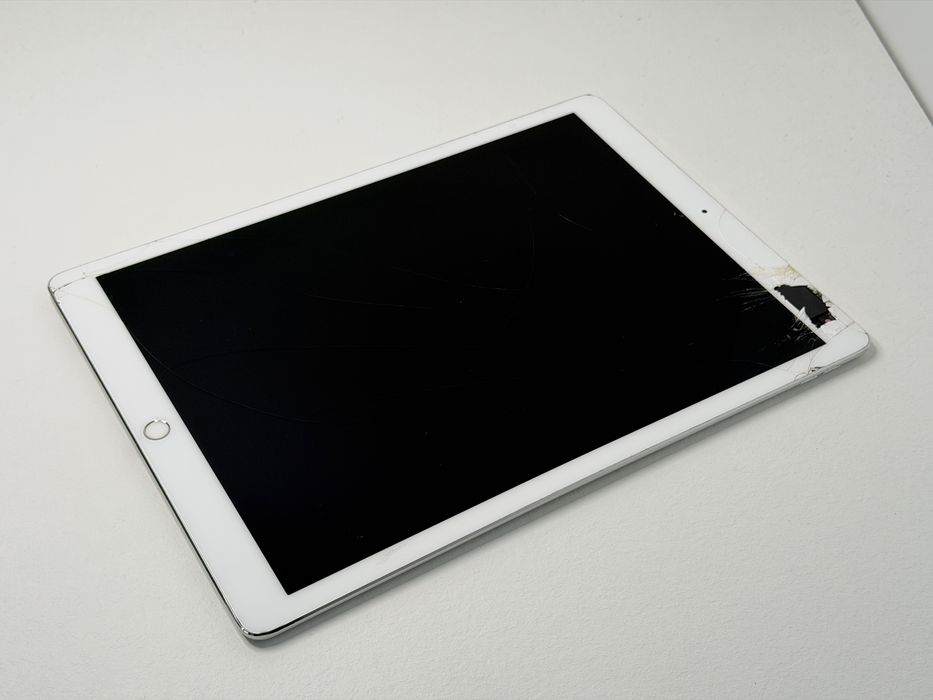 iPad Pro 12.9 2. gen. (A1670) - 256GB - zbity - faktura VAT 23%