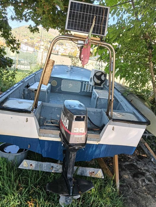 Sport fishing boat and pleasure craft 5m