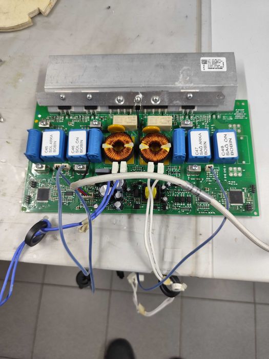 peças placa de indução BEKO placa principal BSE22341X