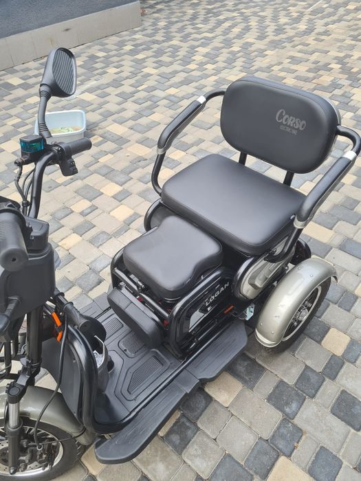 Продается электрический трицикл Кросс Логан трицикл