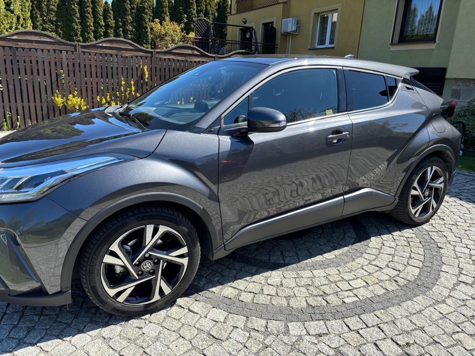 Toyota C-HR 2022, salon Polska