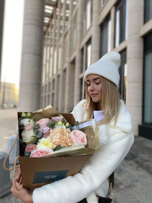 РОЗПРОДАЖ Шуба шубка біла S M з поясом пальто еко зимова штучна L XL