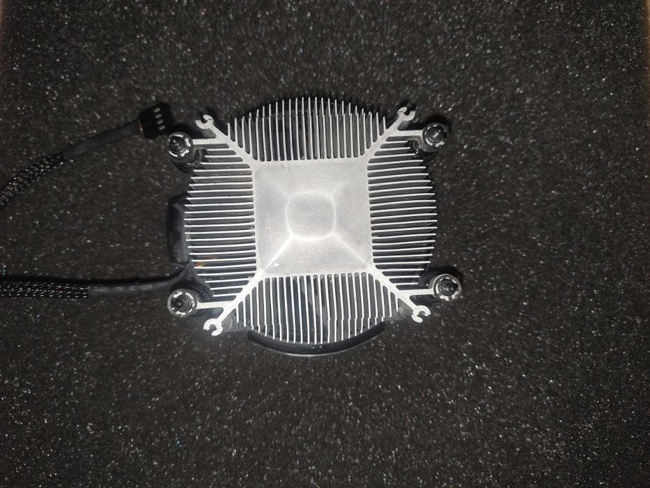 AMD Ryzen 3200G + Cooler + Autocolante64354197049090124