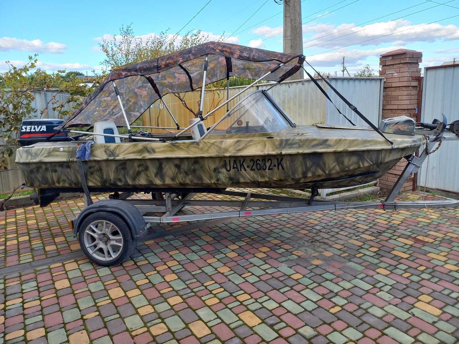 продам човен Обь 3
