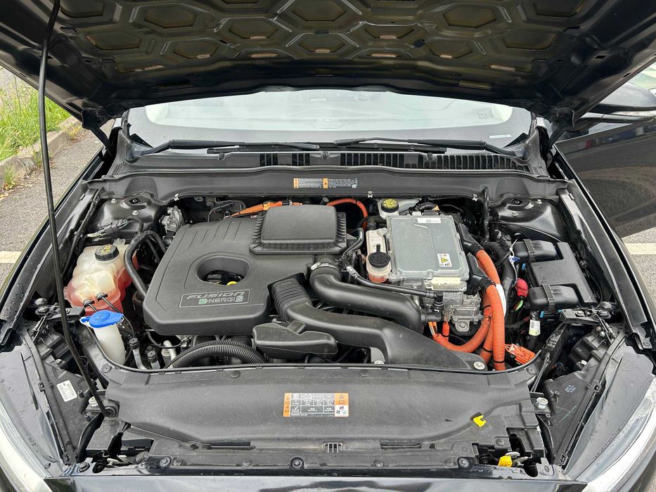 Ford Fusion Energi Plug-in Hybrid 2015