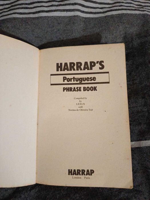 Livro de Frases Portuguesas da Harrap's - Ref.: L - 2