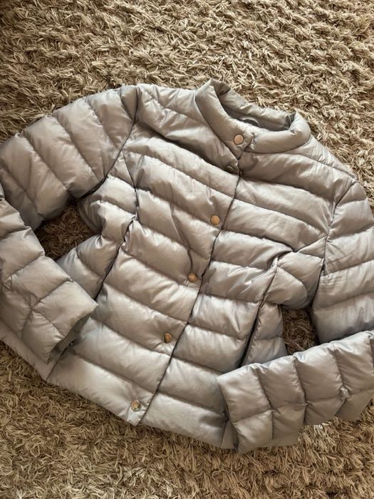 Пуховик жіночий Escada