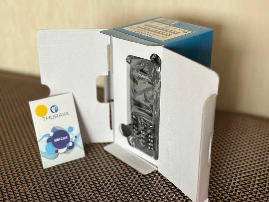 Супутниковий телефон Thuraya XT Lite / 2 штуки