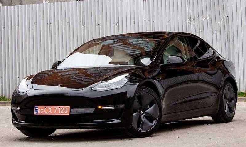Tesla Model 3 2021 AWD