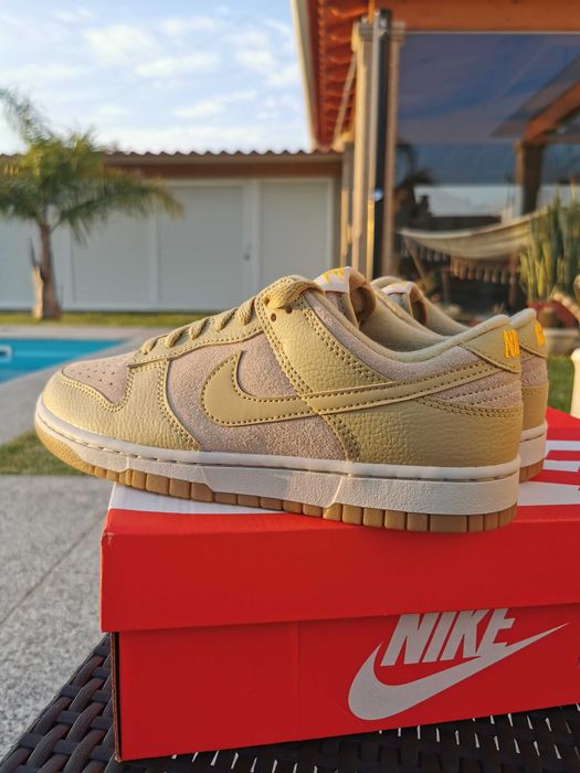 Nike Dunk Low Khaki Suede Gum