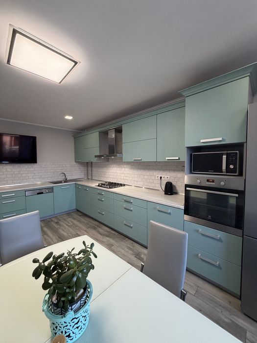 Оренда квартири 3+1. Сімейна. З тваринками можна. Центр