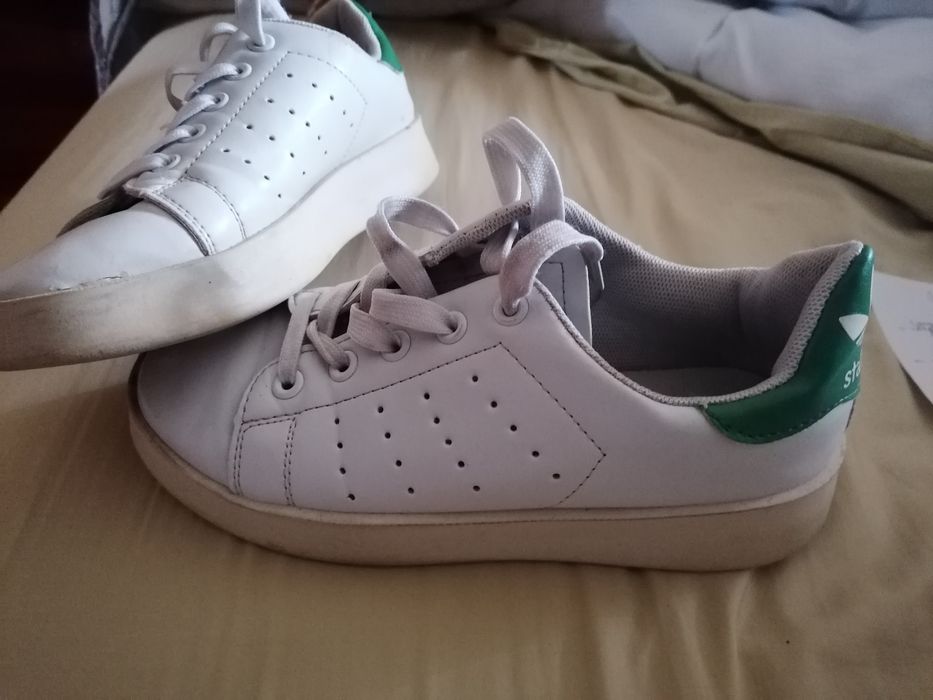 Sapatilhas brancas tam. 35