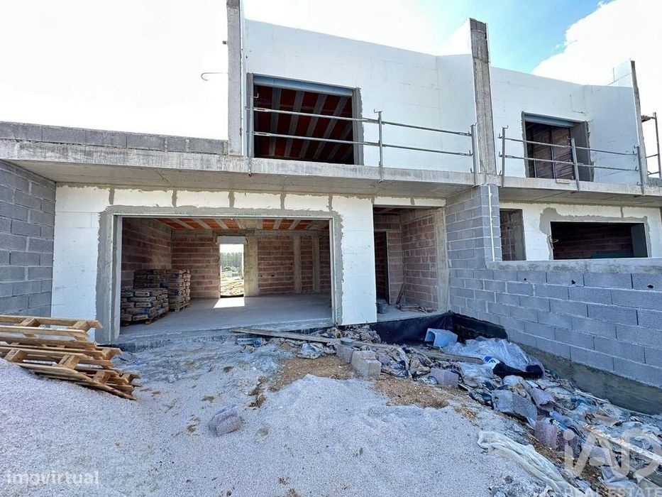 Casa / Villa T3 em Perelhal de 188,00 m2