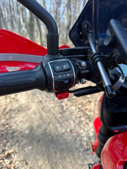 Honda CB 300F 2025