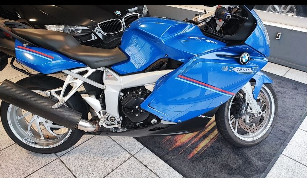 BMW K 1200 S  (hyper-sports touring bike)