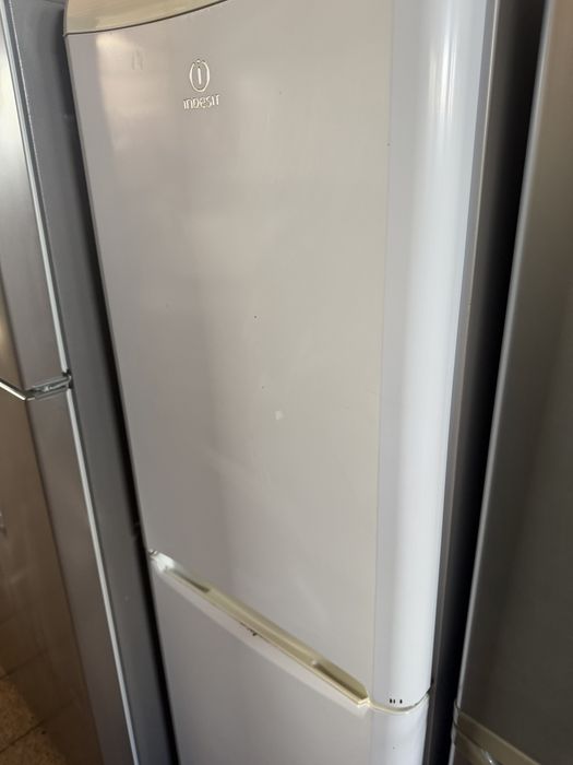 Frigorificos a 90€ pra poder sair rapido