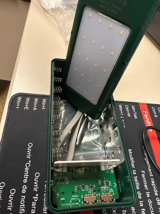 Корпус повербанк на 21 АКБ 18650, 22.5W, PowerBank  для роутера